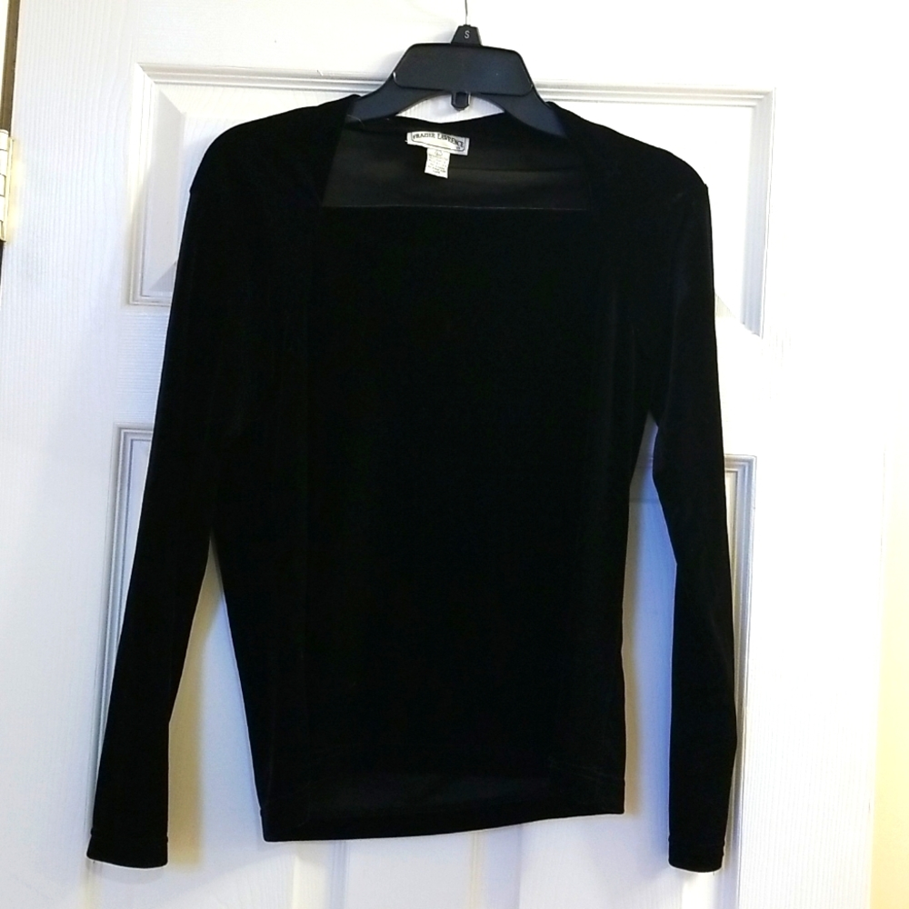 Woman's  Velvet Top